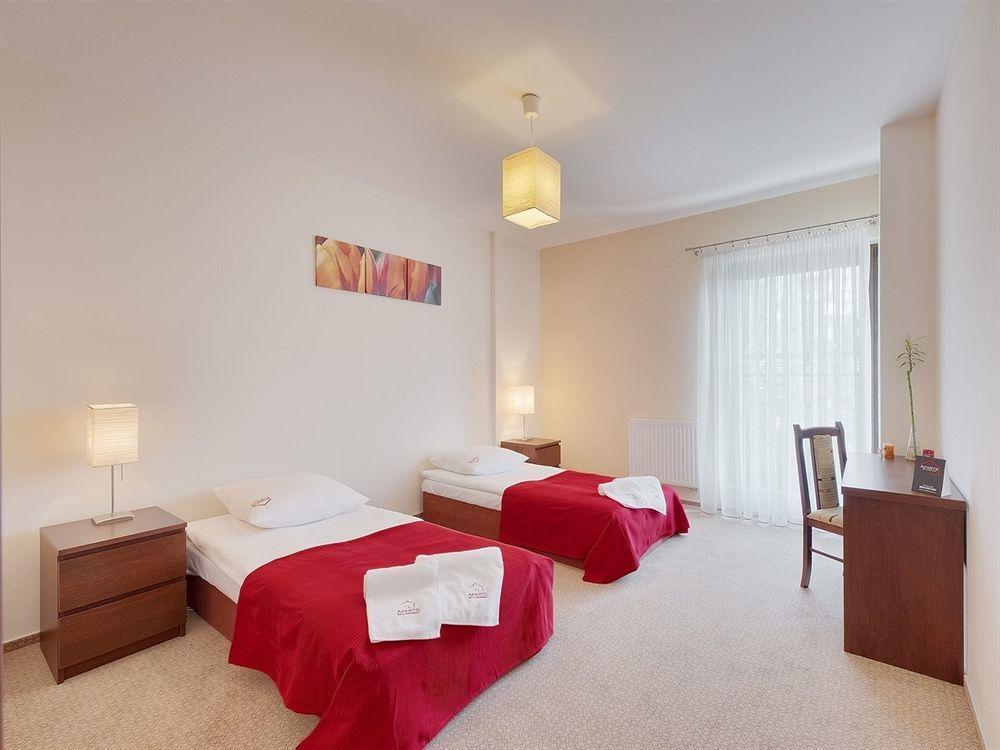 Apartamenty Aparts Łódź Buitenkant foto