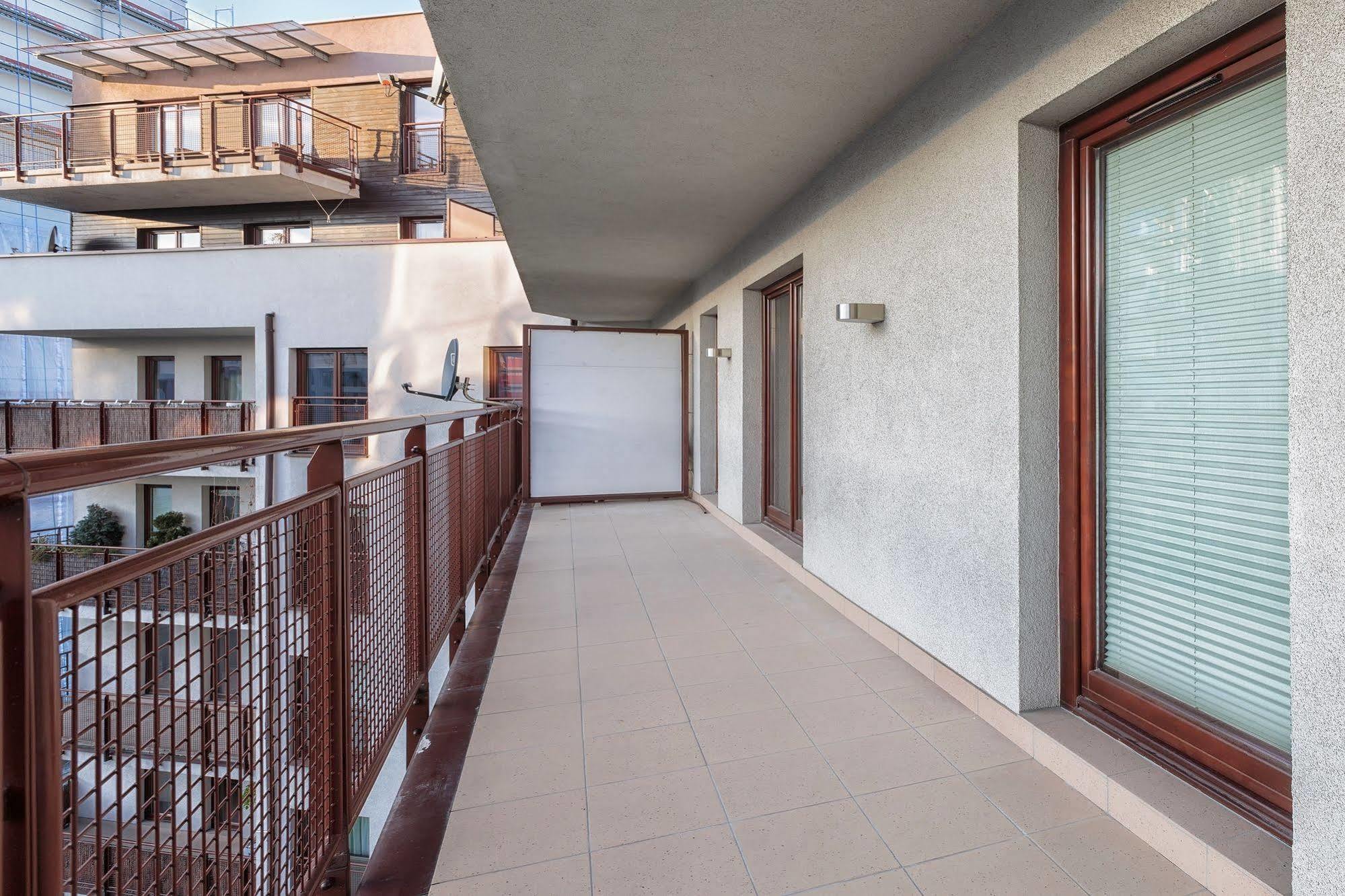 Apartamenty Aparts Łódź Buitenkant foto