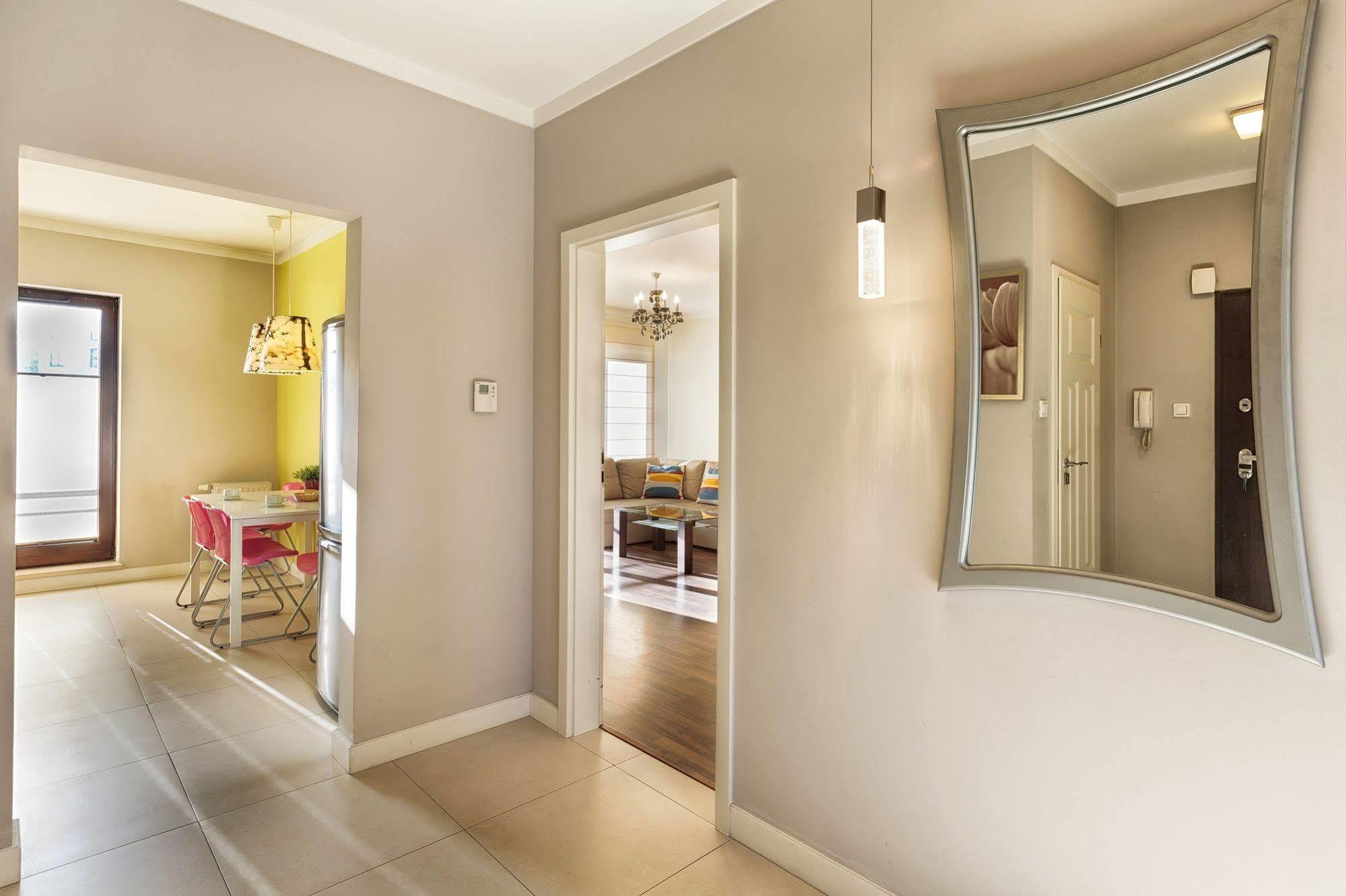 Apartamenty Aparts Łódź Buitenkant foto